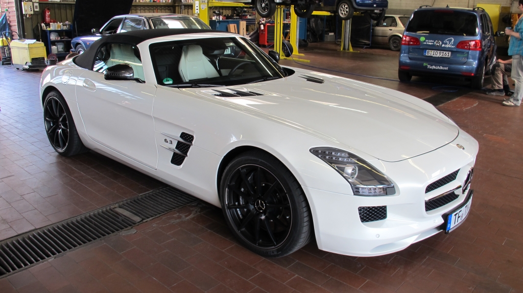 Mercedes-Benz SLS AMG Cabrio