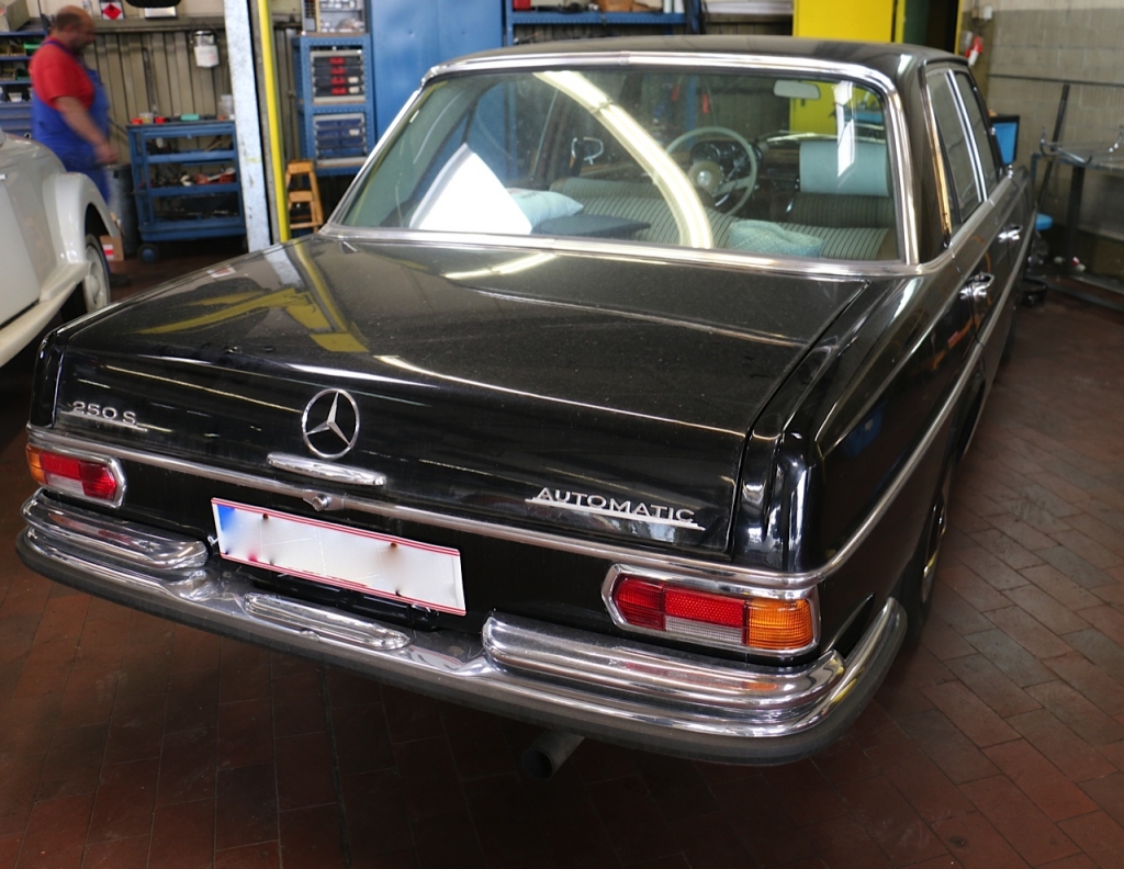 Mercedes-Benz W108 Fahrzeuge freie Werkstatt Berlin